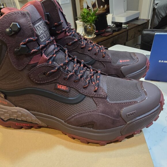 VANS Crestline GORE-TEX MTE Bitter Chocolate Boots Waterproof Men's Sz 10.5 / 10 - Picture 8 of 15